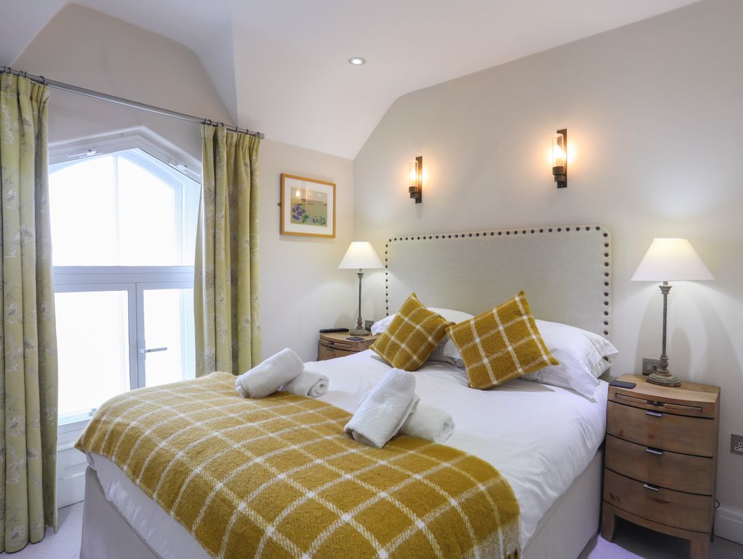 Harlech Apartments - Gwern