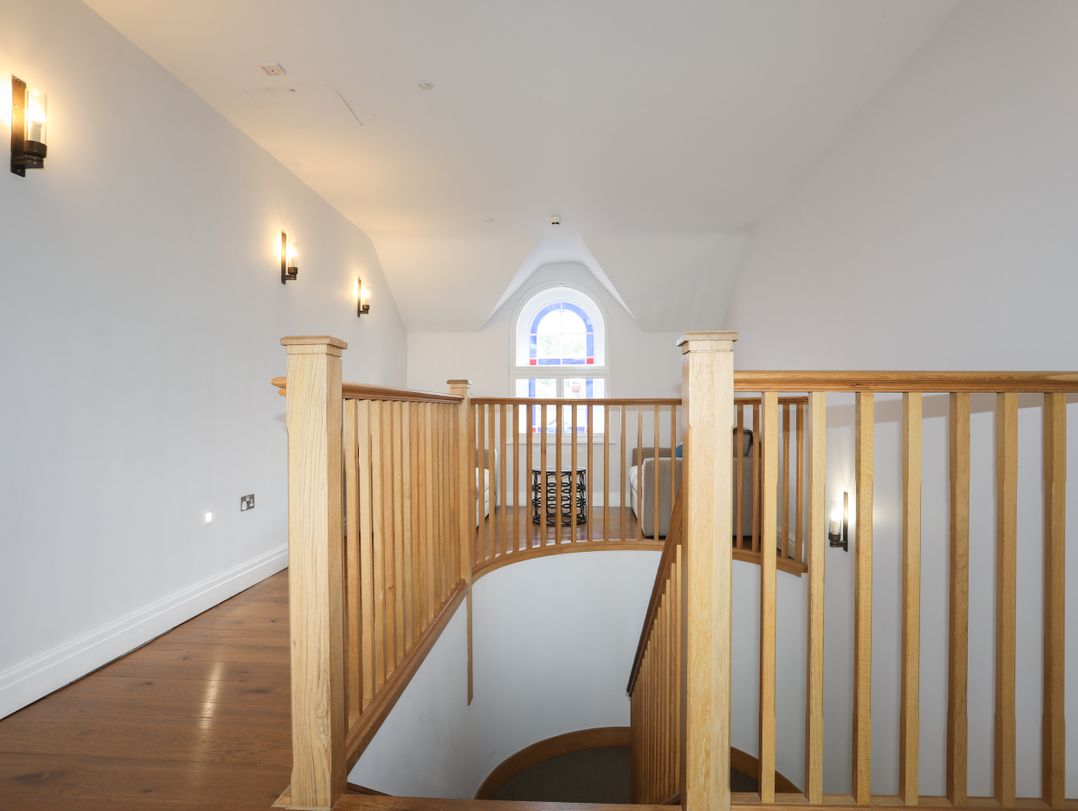 Harlech Apartments - Matholwch