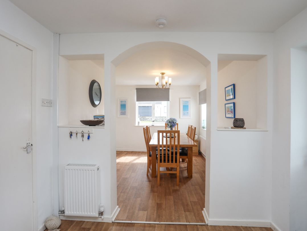 Crows Nest - Rhosneigr