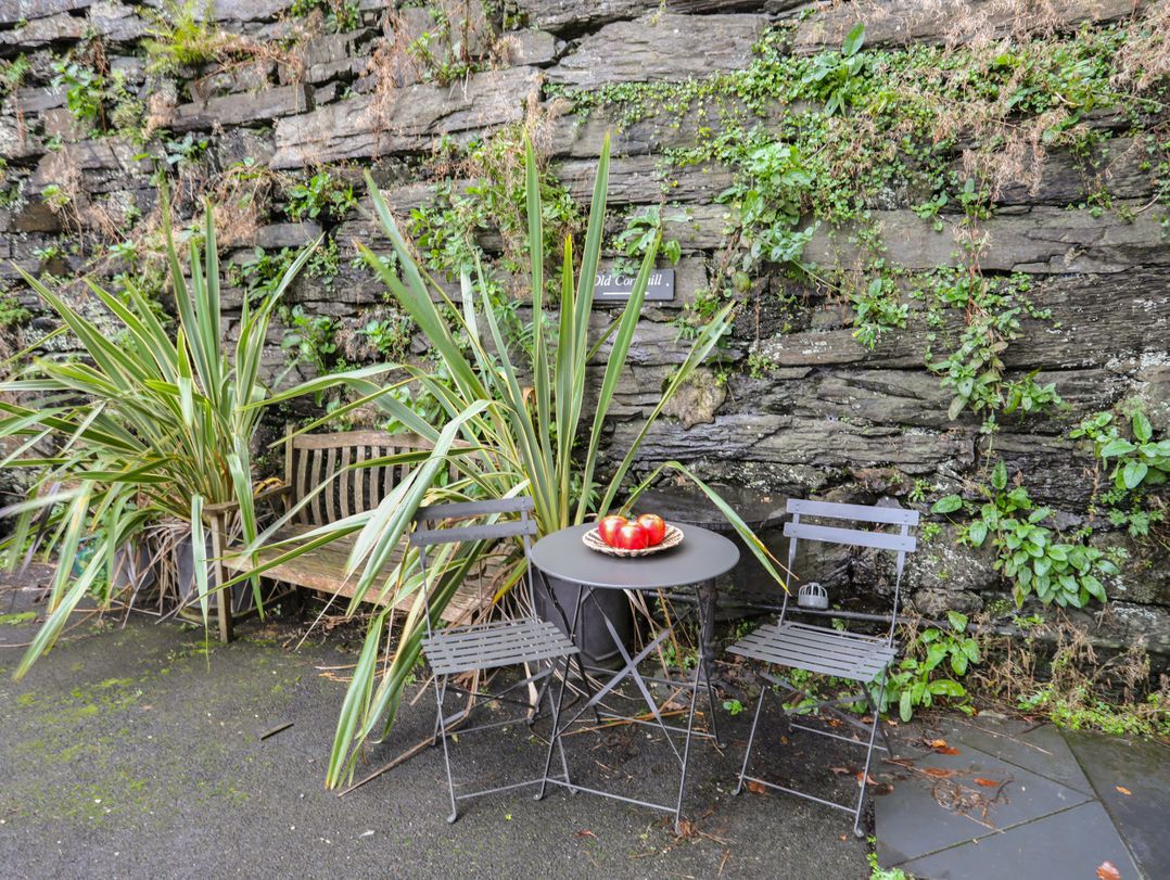 Cornhill Courtyard