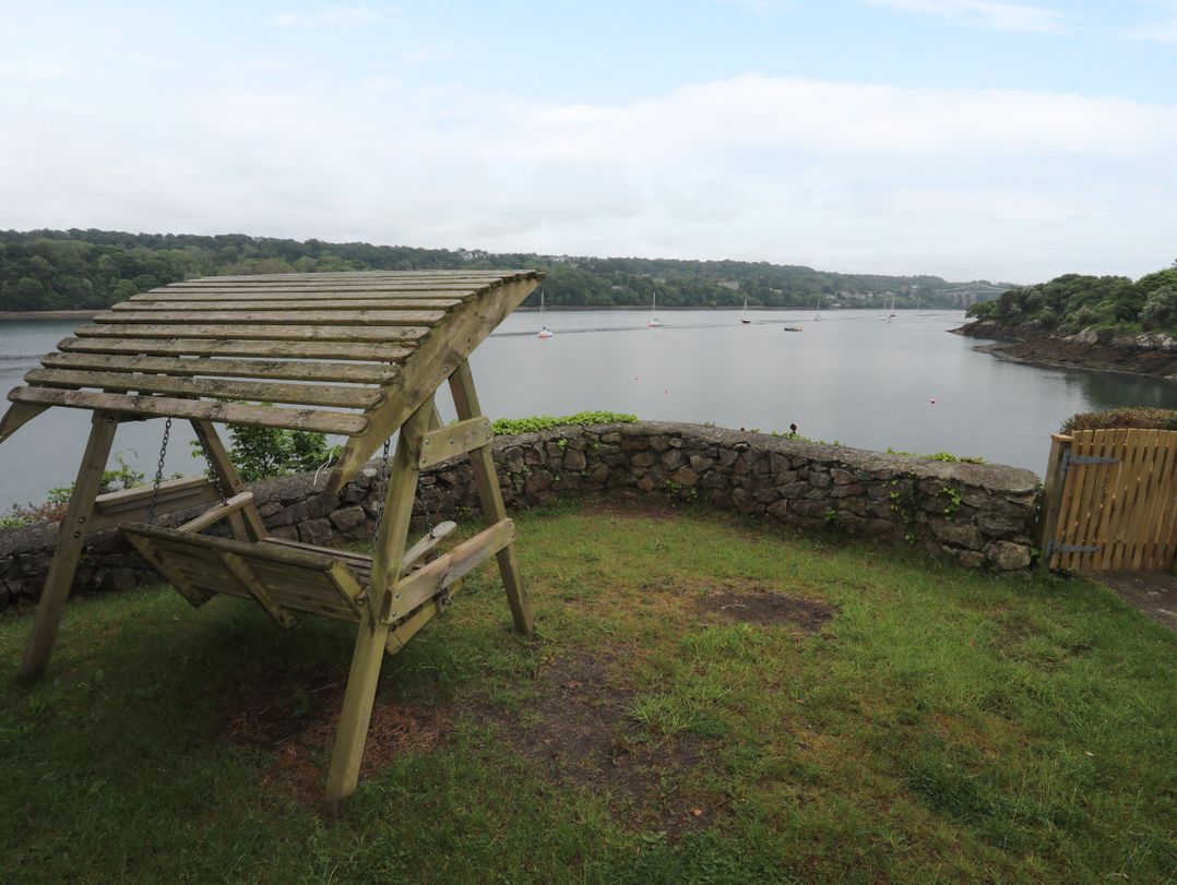 Ynys Castell