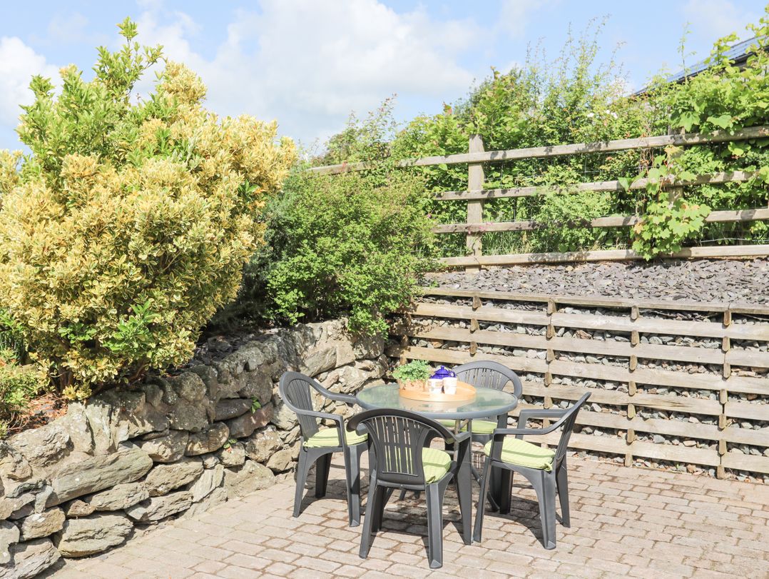 Cae Ffynnon