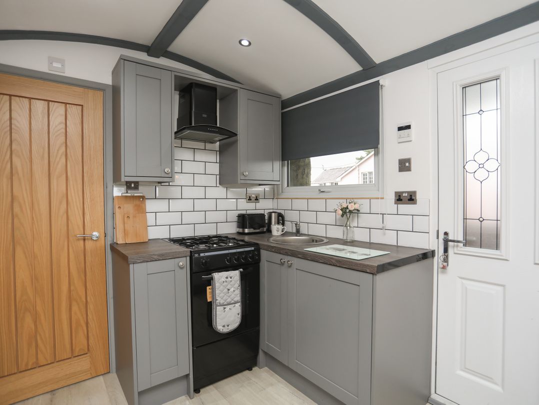 Frongoch Shepherd's Hut