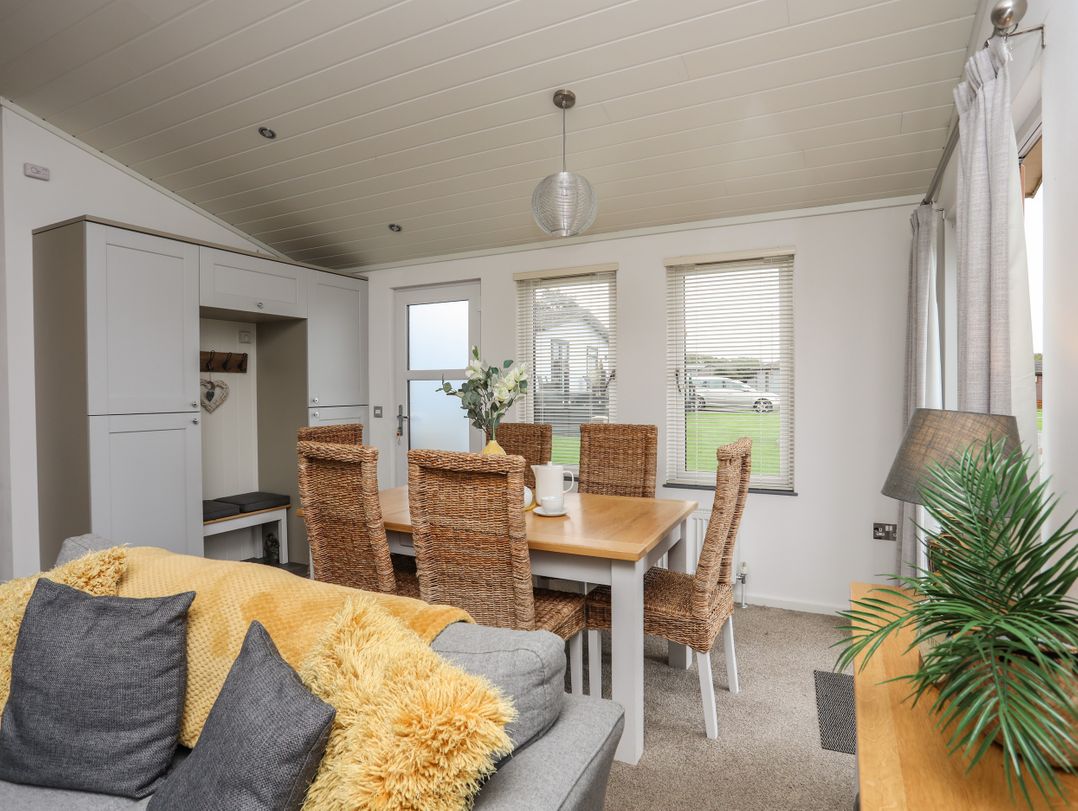 32 Sanctuary Lodge