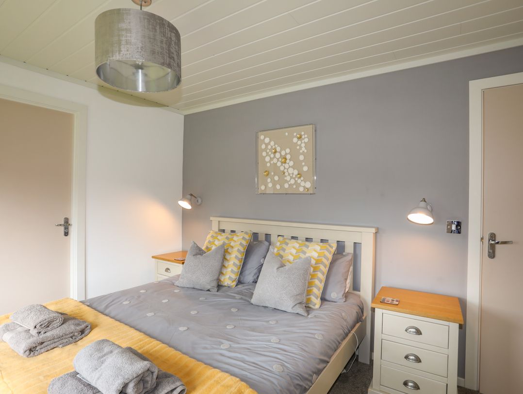 32 Sanctuary Lodge