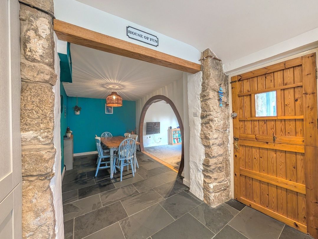 The Old Barn near St Ives Rustic Charm Space