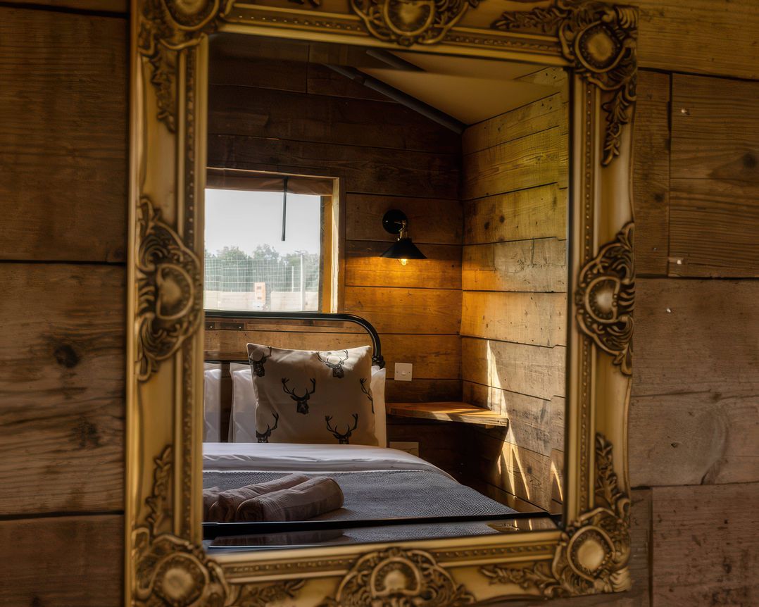 Luxury Safari Lodge Sleeps 4/6 Deer Park Dogs Ok