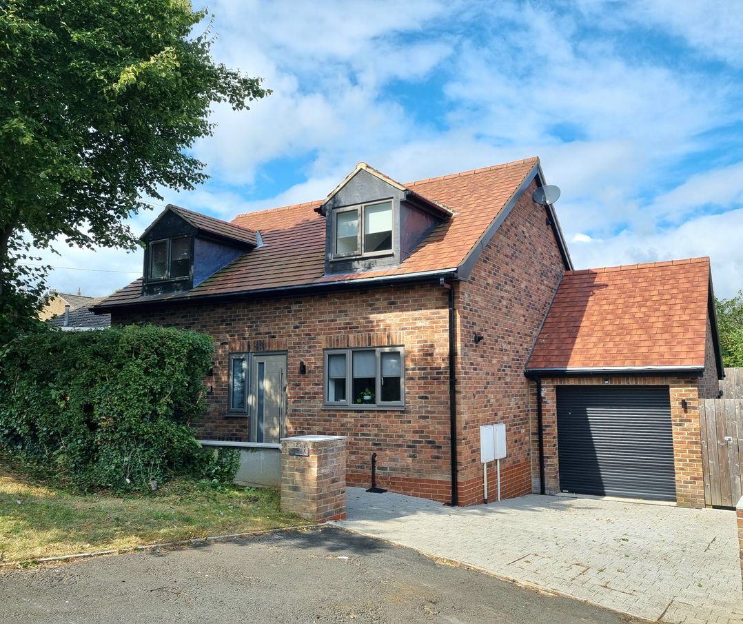 Martindale Cottage, Sleights - Sleeps 6 guests