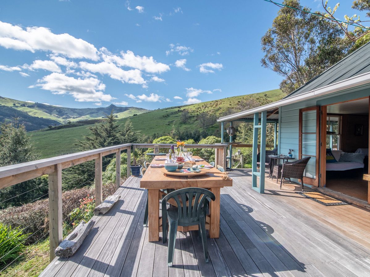 Manaia Cottage Akaroa Holiday Home Bachcare Nz