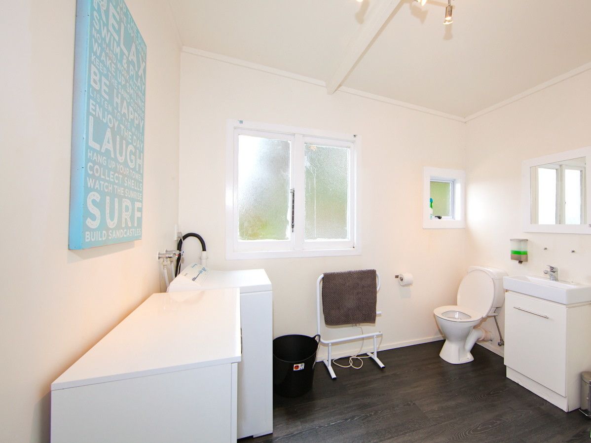 Lemon Tree Cottage Mangawhai Holiday Home Bachcare Nz