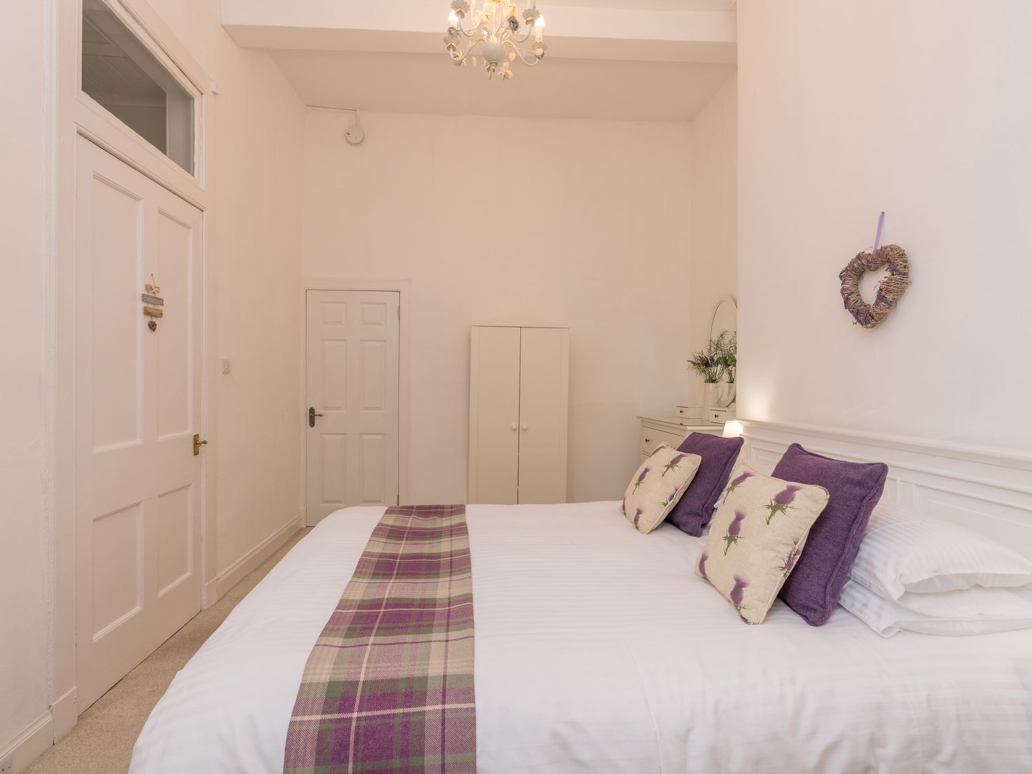29 Trinity Crescent, Edinburgh