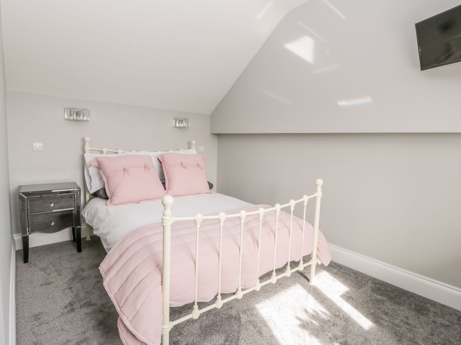 Tawny Cottage, Yorkshire