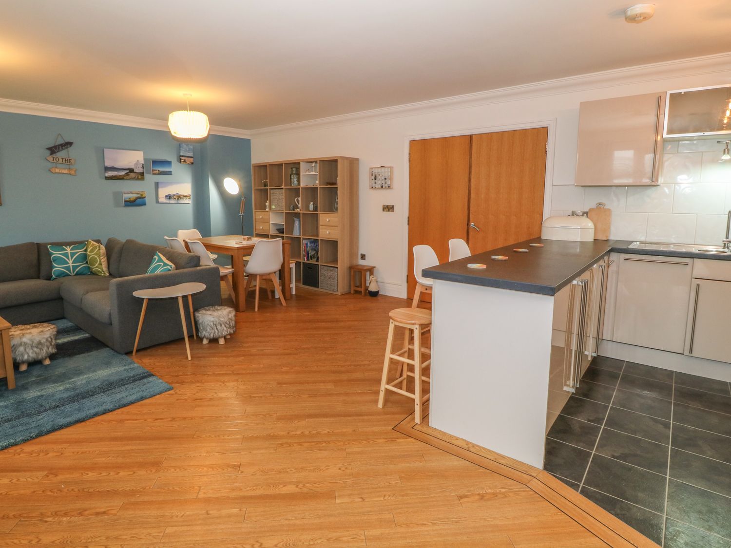 Apartment 7, North Wales