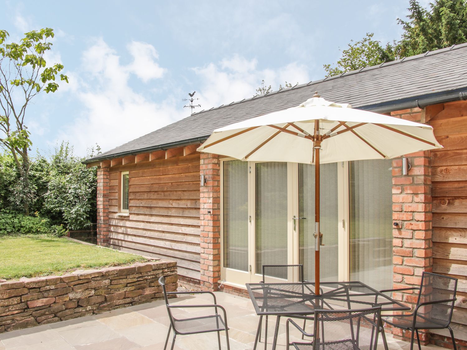 Daffodil Lodge, Herefordshire Herefordshire England Cottages For