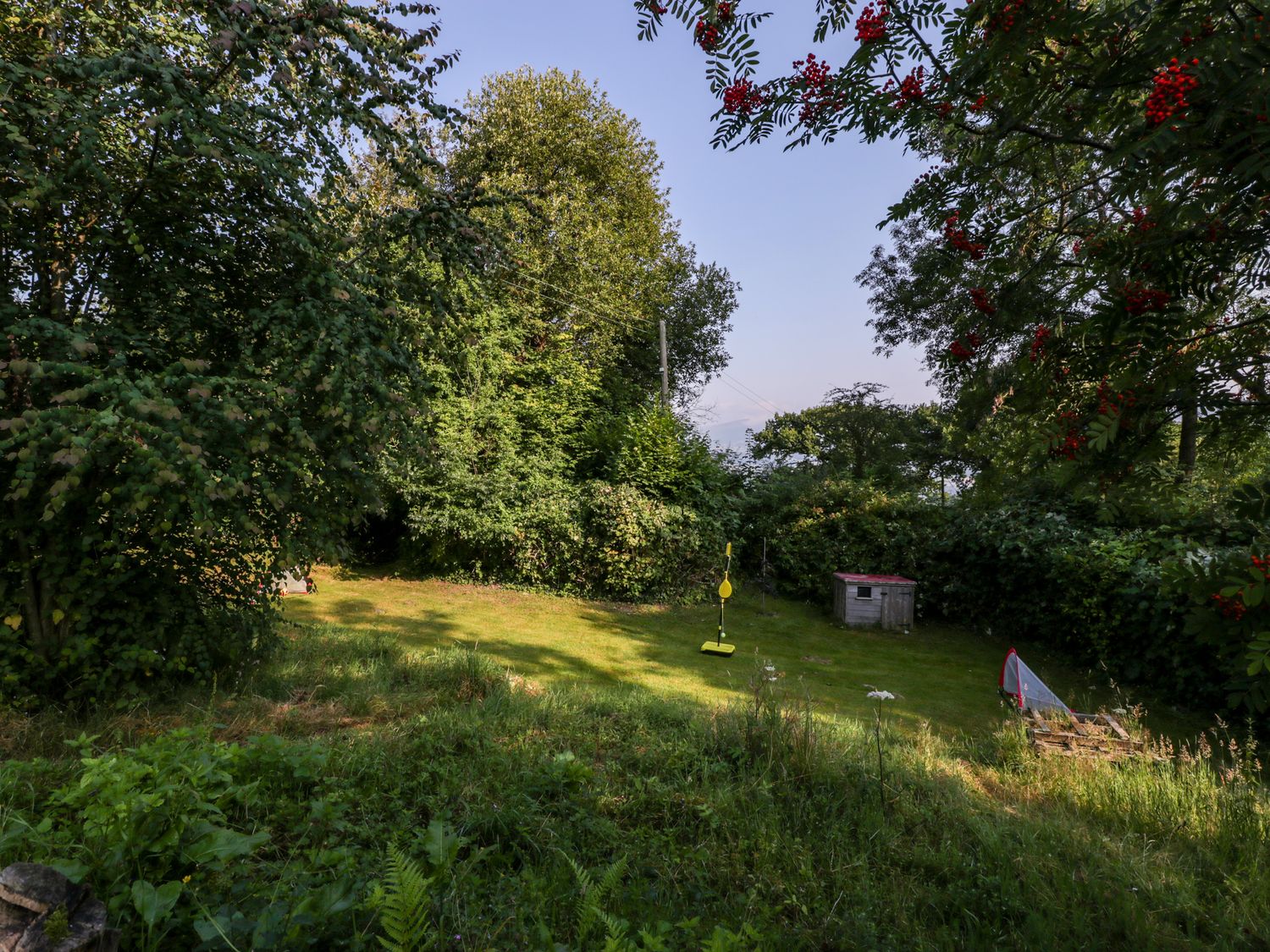 Black Cat Bach, Southern Wales