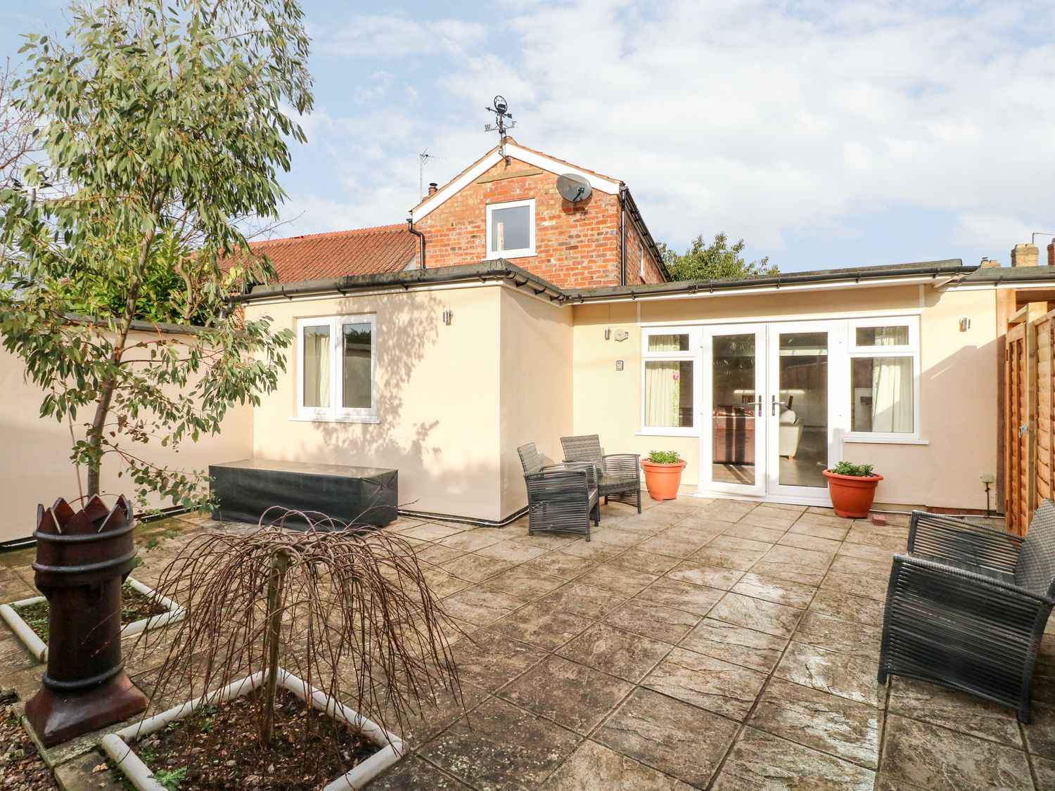 Basset Lodge, Leadenham, Lincolnshire