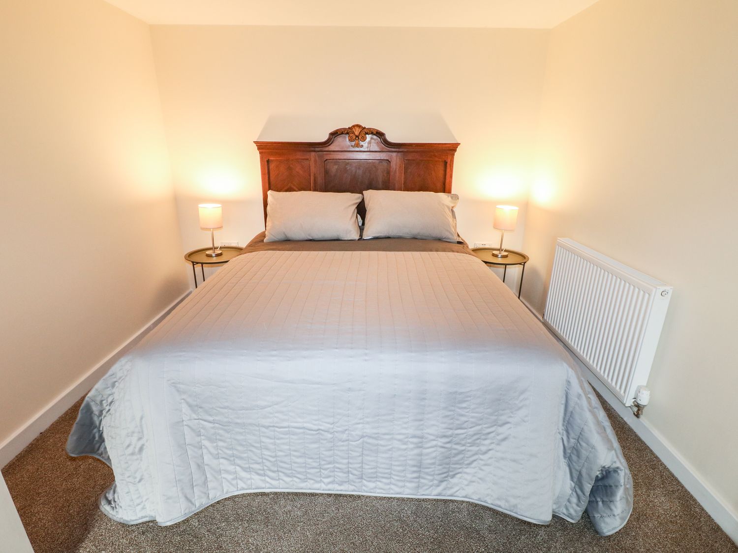 Basset Lodge, Leadenham, Lincolnshire