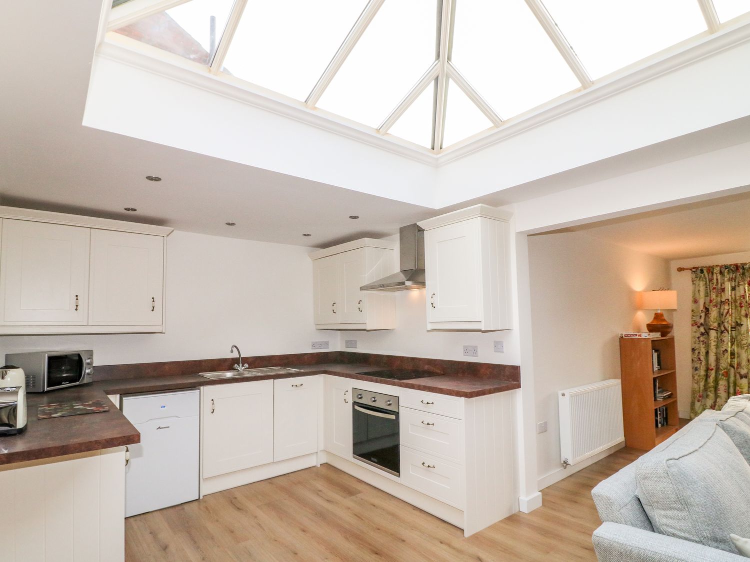 Basset Lodge, Leadenham, Lincolnshire