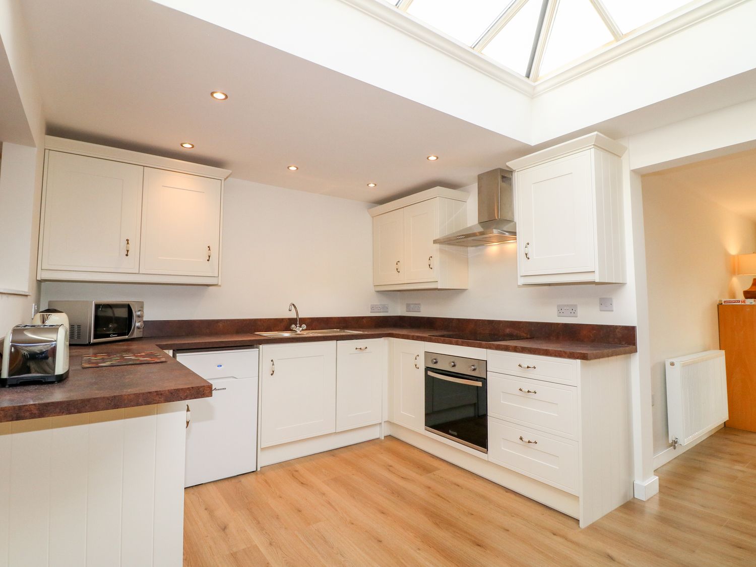 Basset Lodge, Leadenham, Lincolnshire