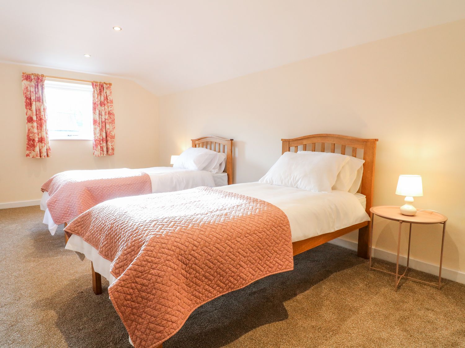 Basset Lodge, Leadenham, Lincolnshire