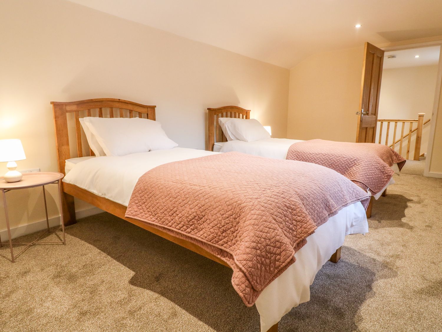 Basset Lodge, Leadenham, Lincolnshire