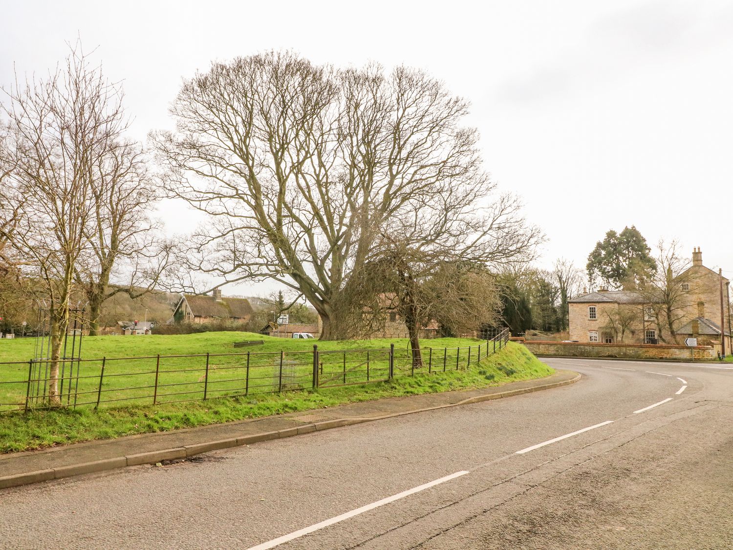 Basset Lodge, Leadenham, Lincolnshire