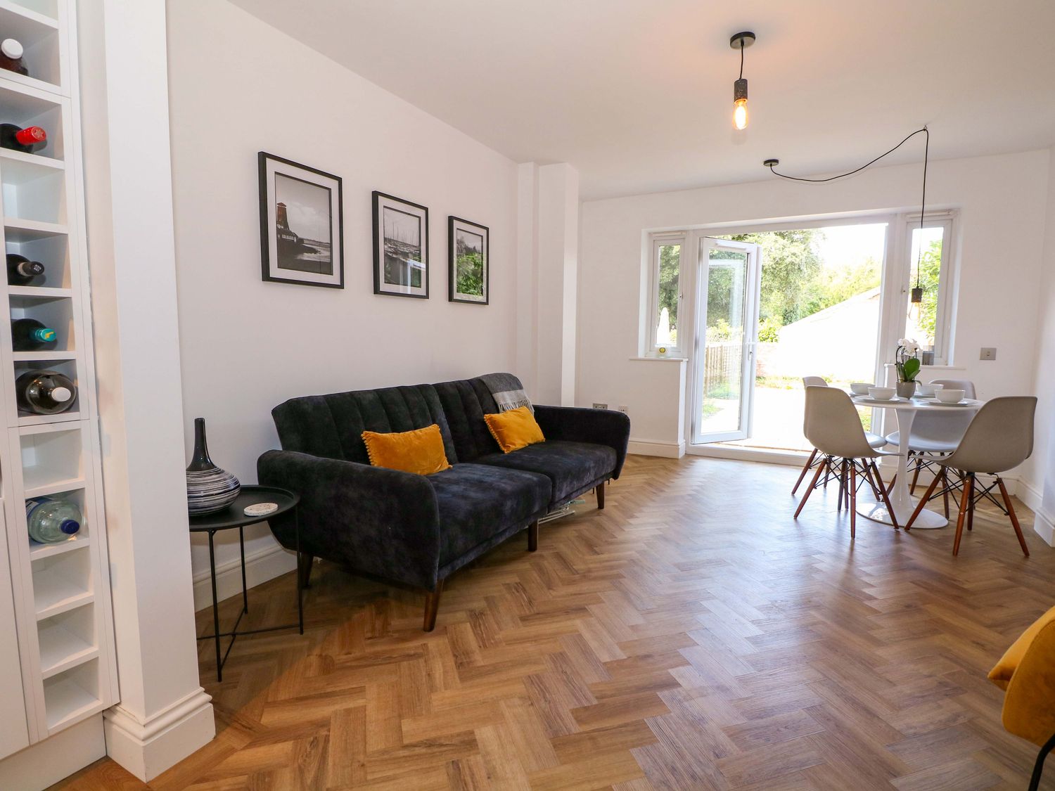 2A The Mews, Langstone