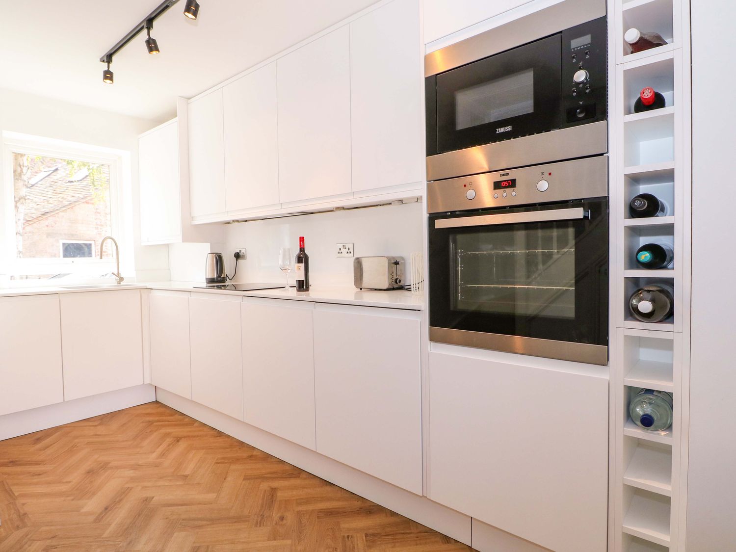 2A The Mews, Langstone
