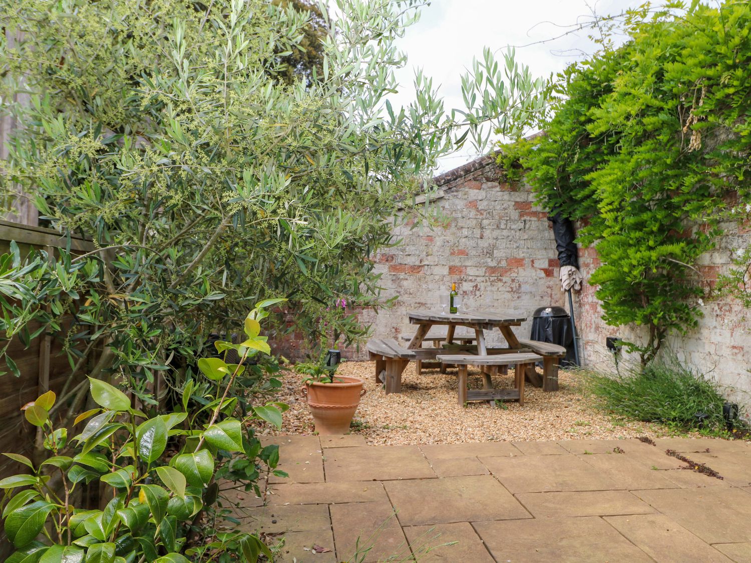 2A The Mews, Langstone