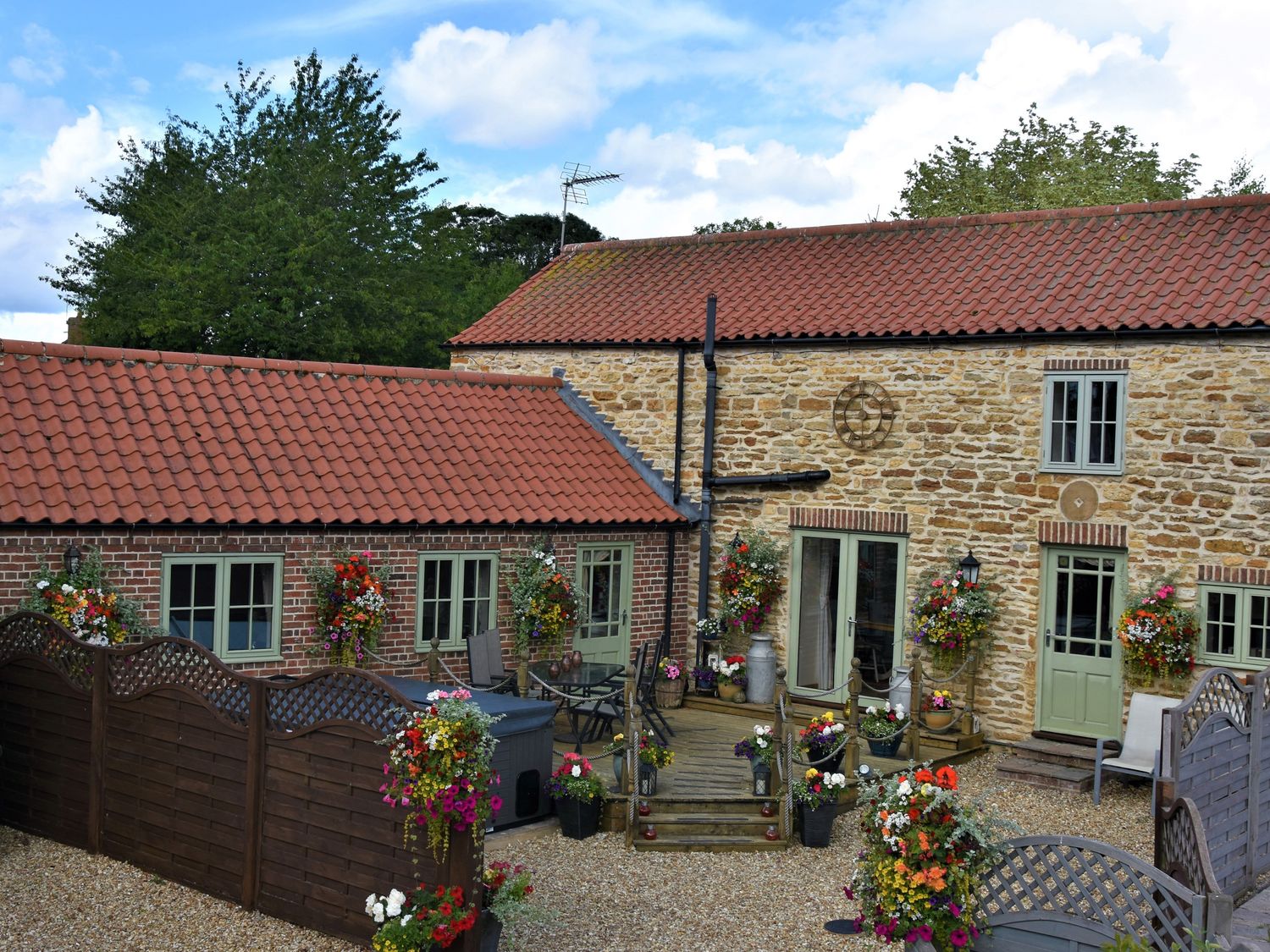 The Dairy Barn, Ingham