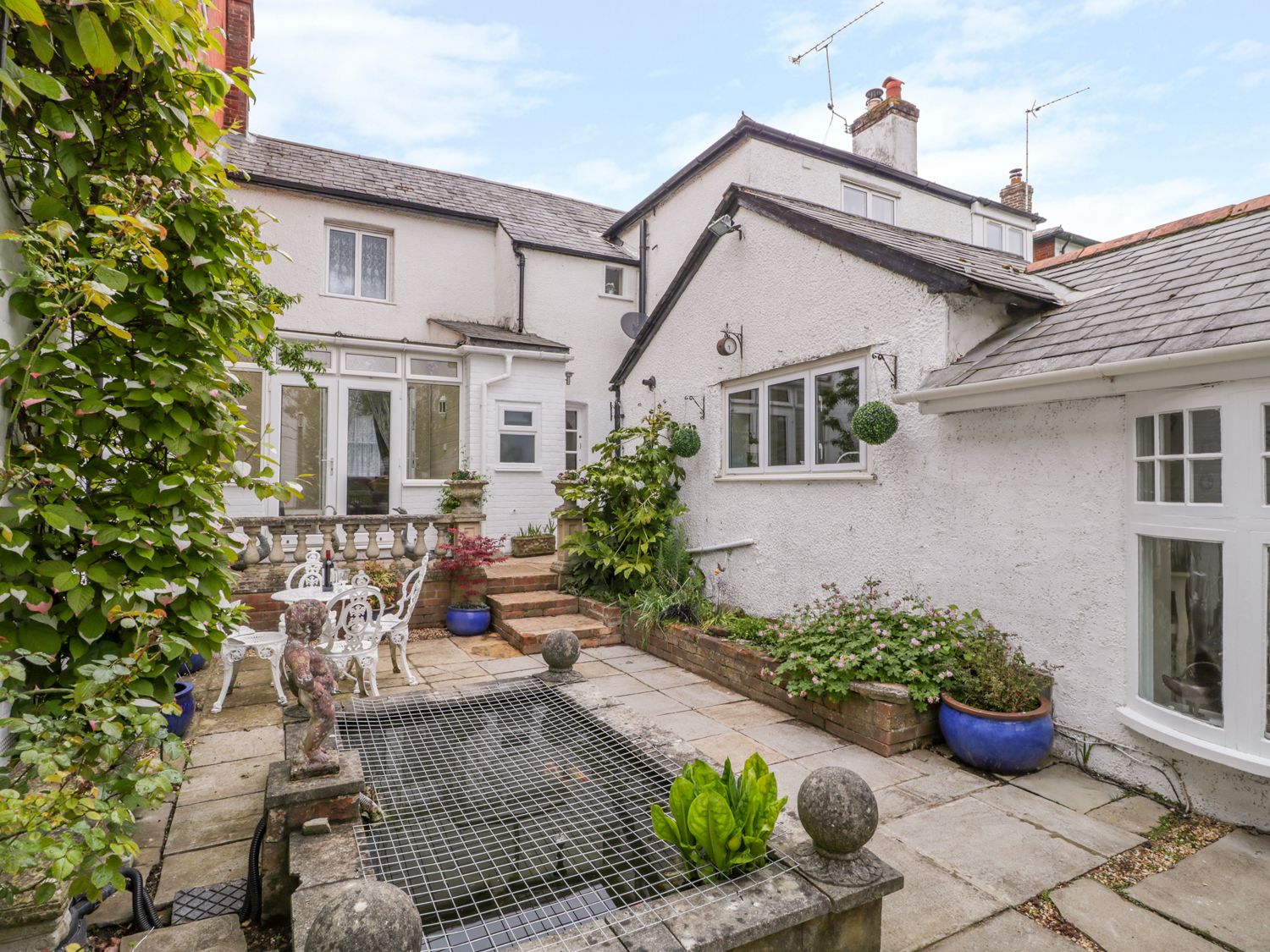 Riverside House, Fordingbridge Hampshire England Cottages For