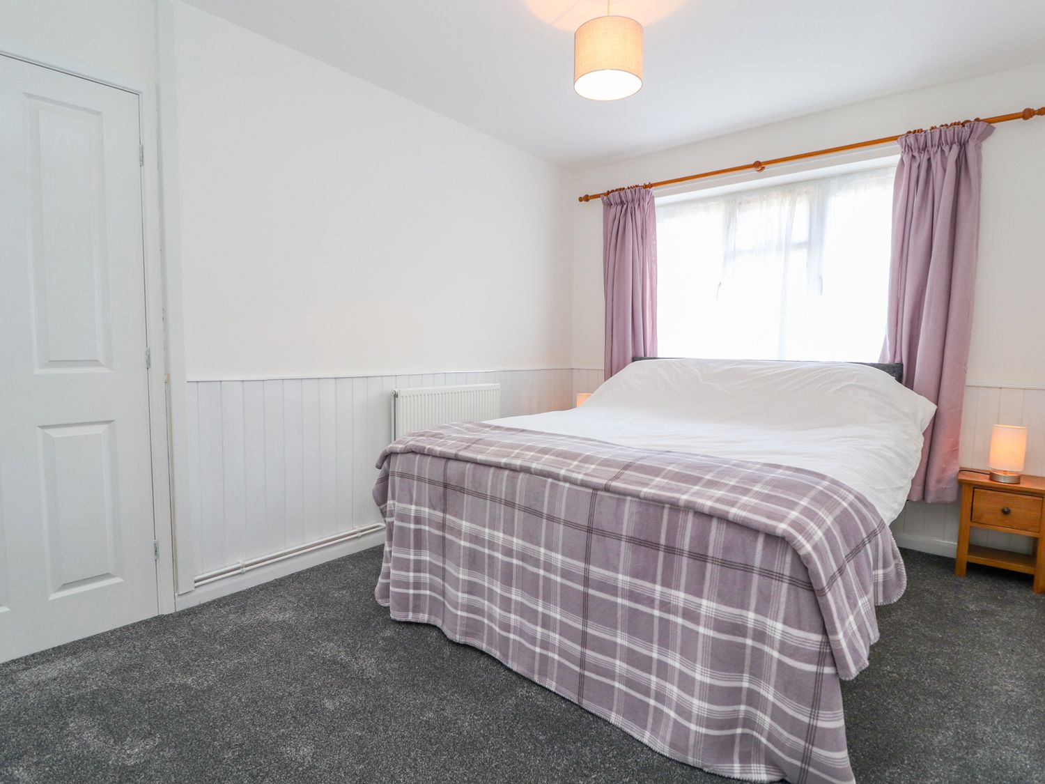 2 Maes Ffynnon, Denbighshire