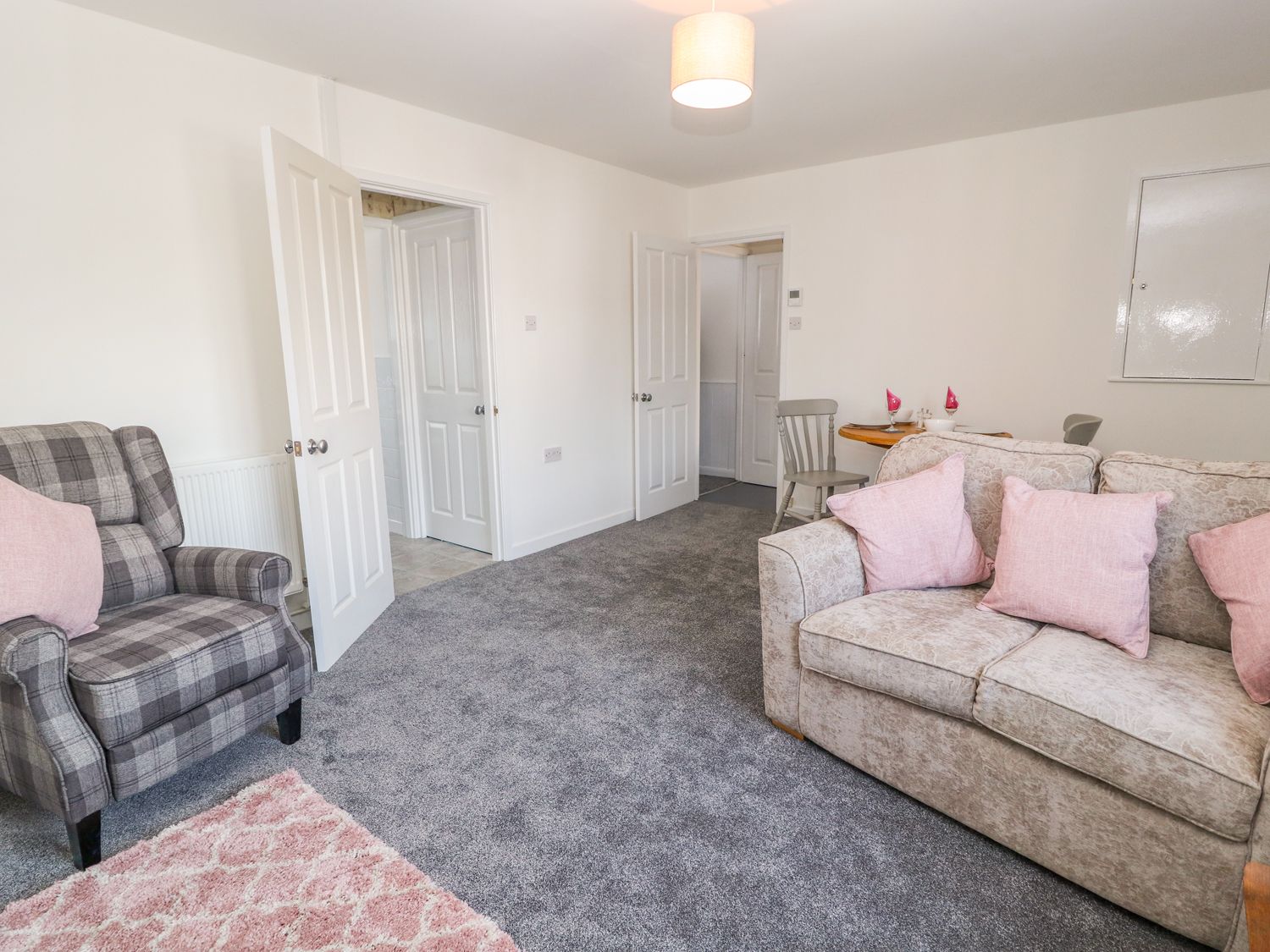 2 Maes Ffynnon, Denbighshire