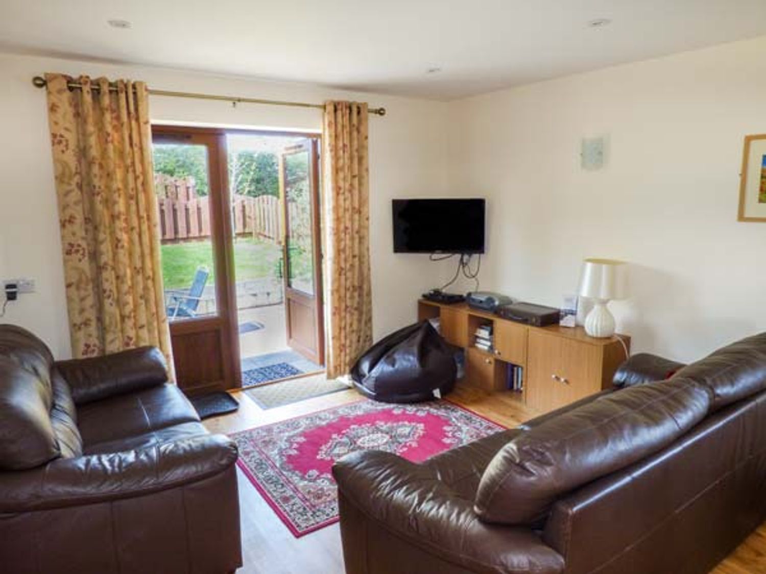 1 The Stables, Isle of Wight