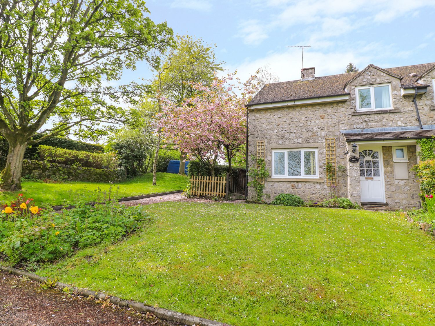 elc cherry tree cottage