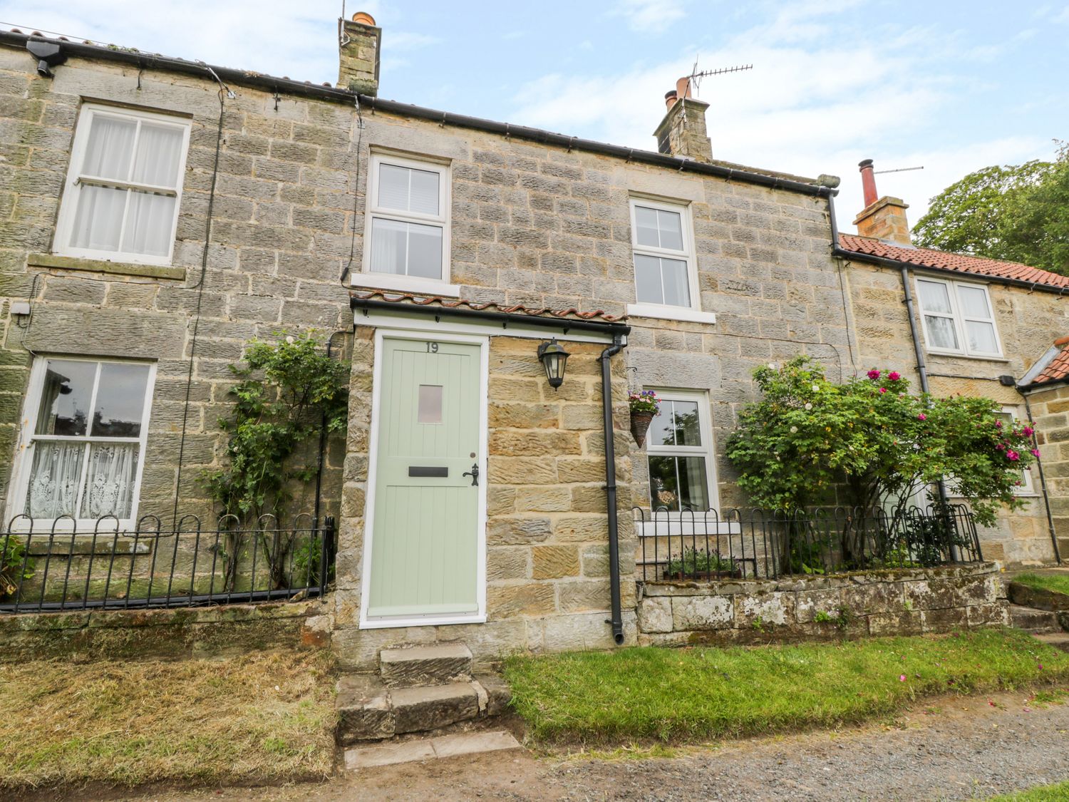 Pheasant Cottage - North Yorkshire (incl. Whitby) - 1007774 - photo 1