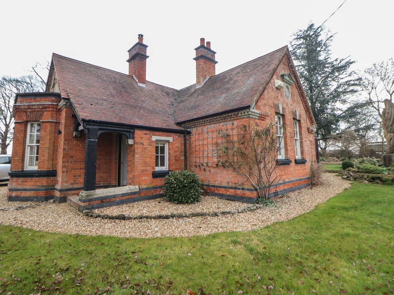 South Lodge, Derbyshire