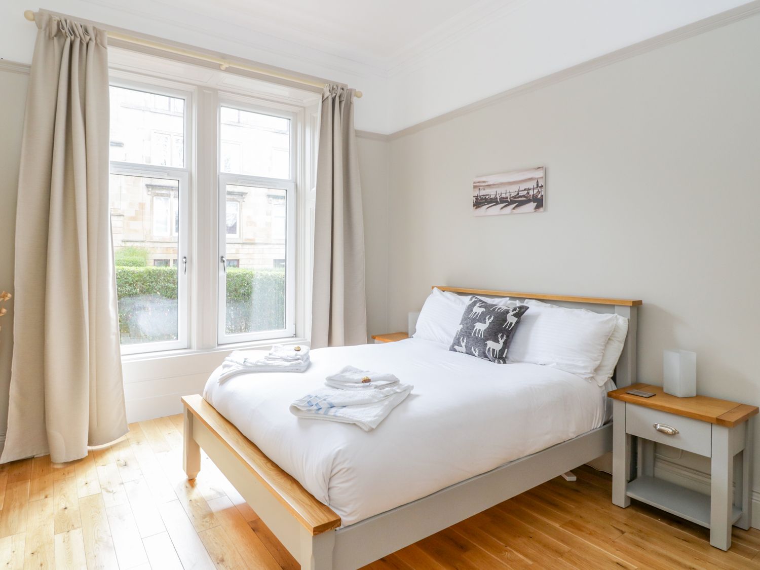 West-End Apartment, Glasgow