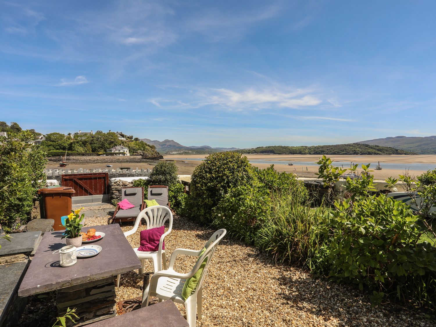 St Agnes, Borth-Y-Gest