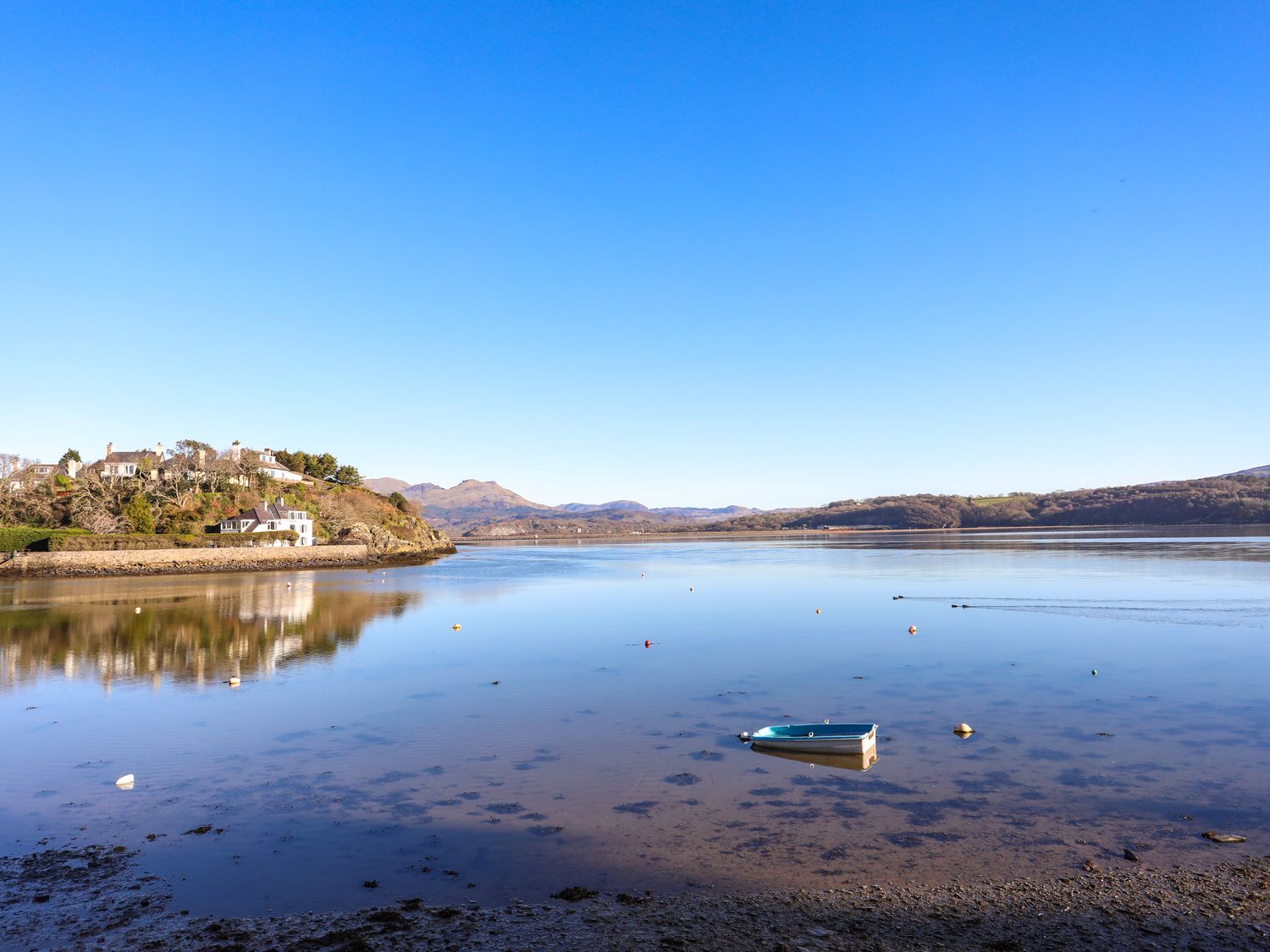 St Agnes, Borth-Y-Gest