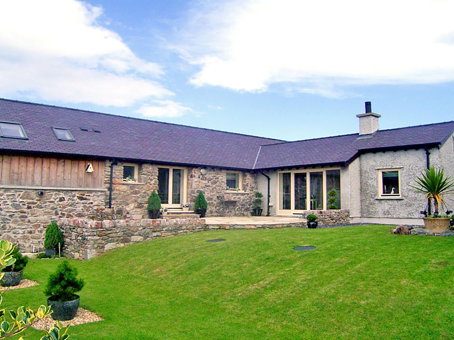 Cosy Barn, Llangaffo
