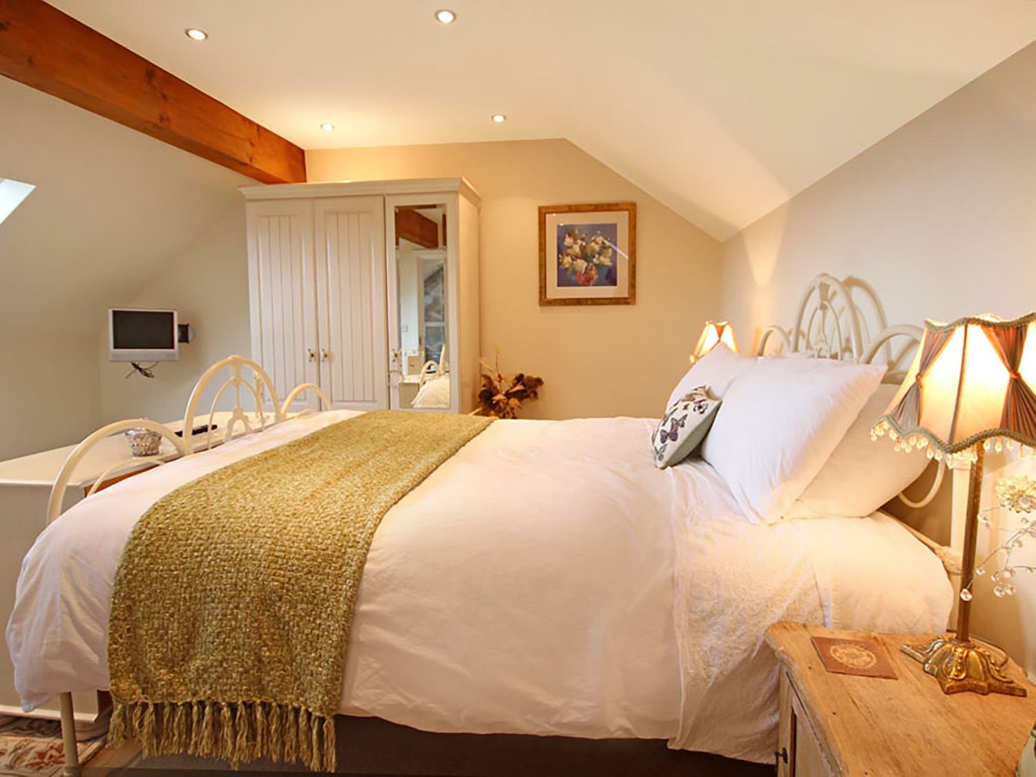 Cosy Barn, Llangaffo