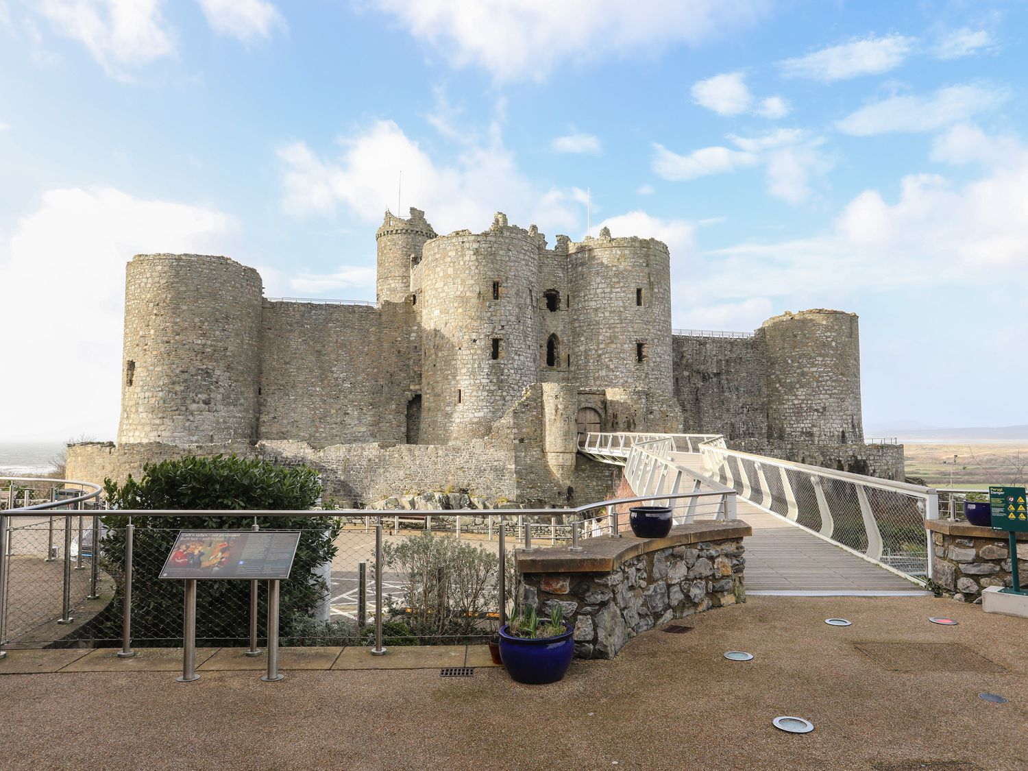 Harlech 2 - Bendigeidfran, Harlech
