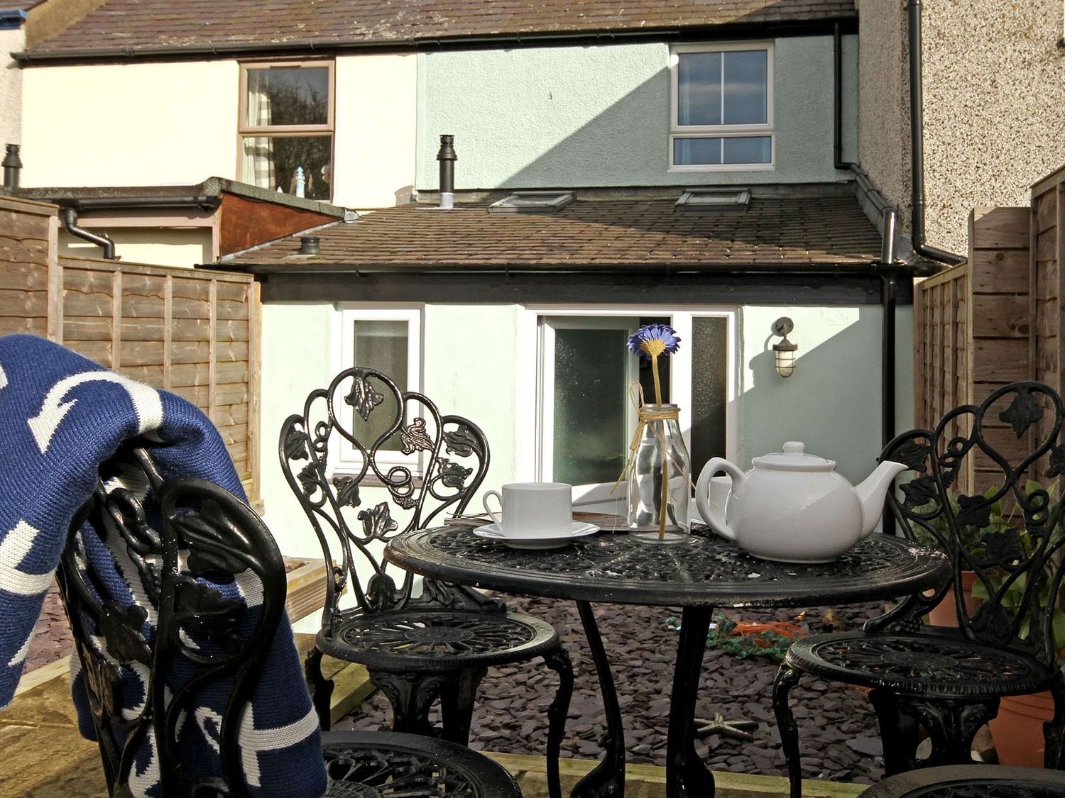 14 Rose Hill, Beaumaris