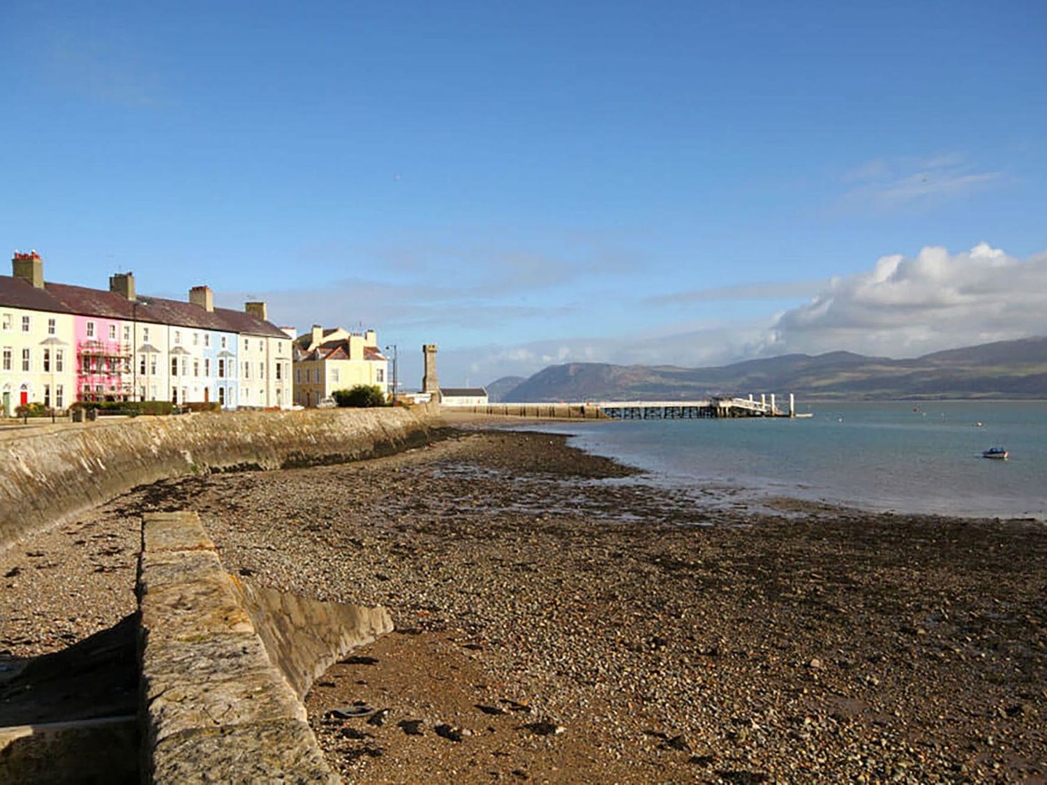 14 Rose Hill, Beaumaris