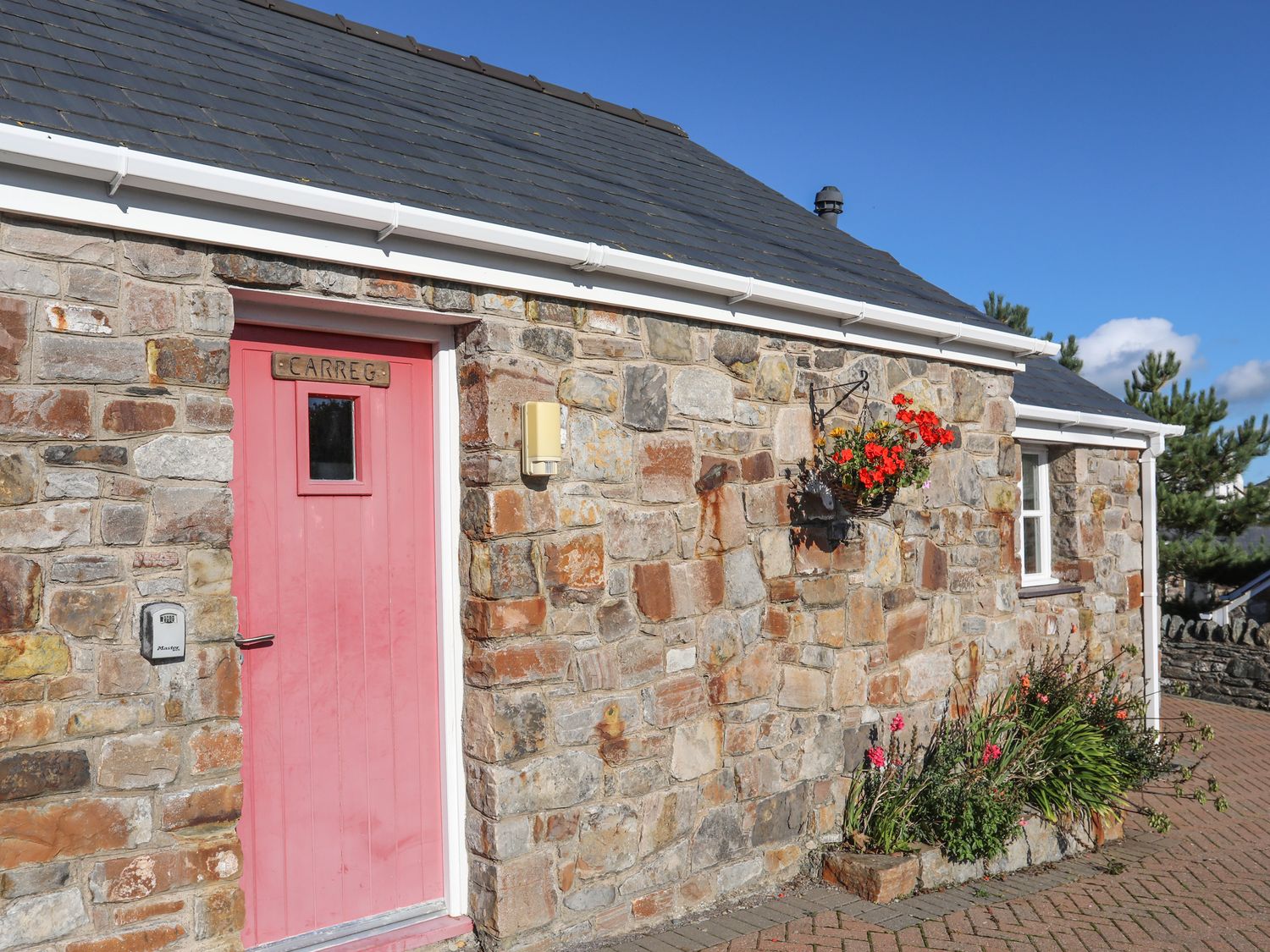 Tyn Towyn - Bwthyn Carreg, Trearddur Bay