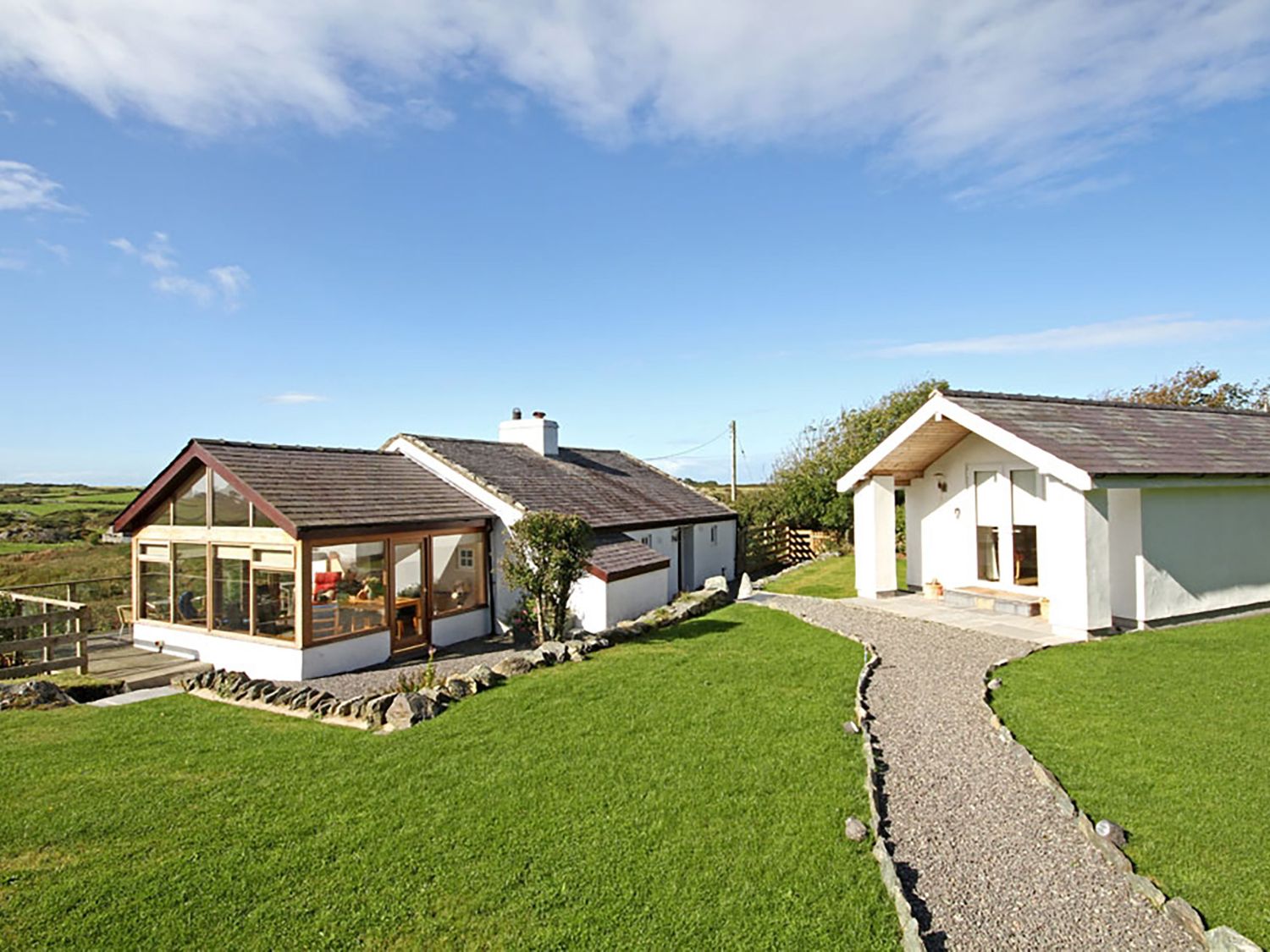 Tymynydd Cottage Rhoscolyn Bodior Self Catering Holiday Cottage