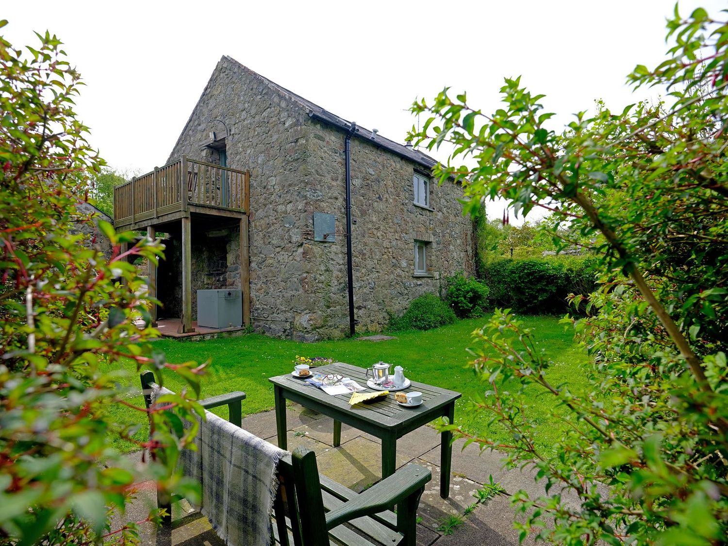 Vine Tree Barn, Pentre Berw
