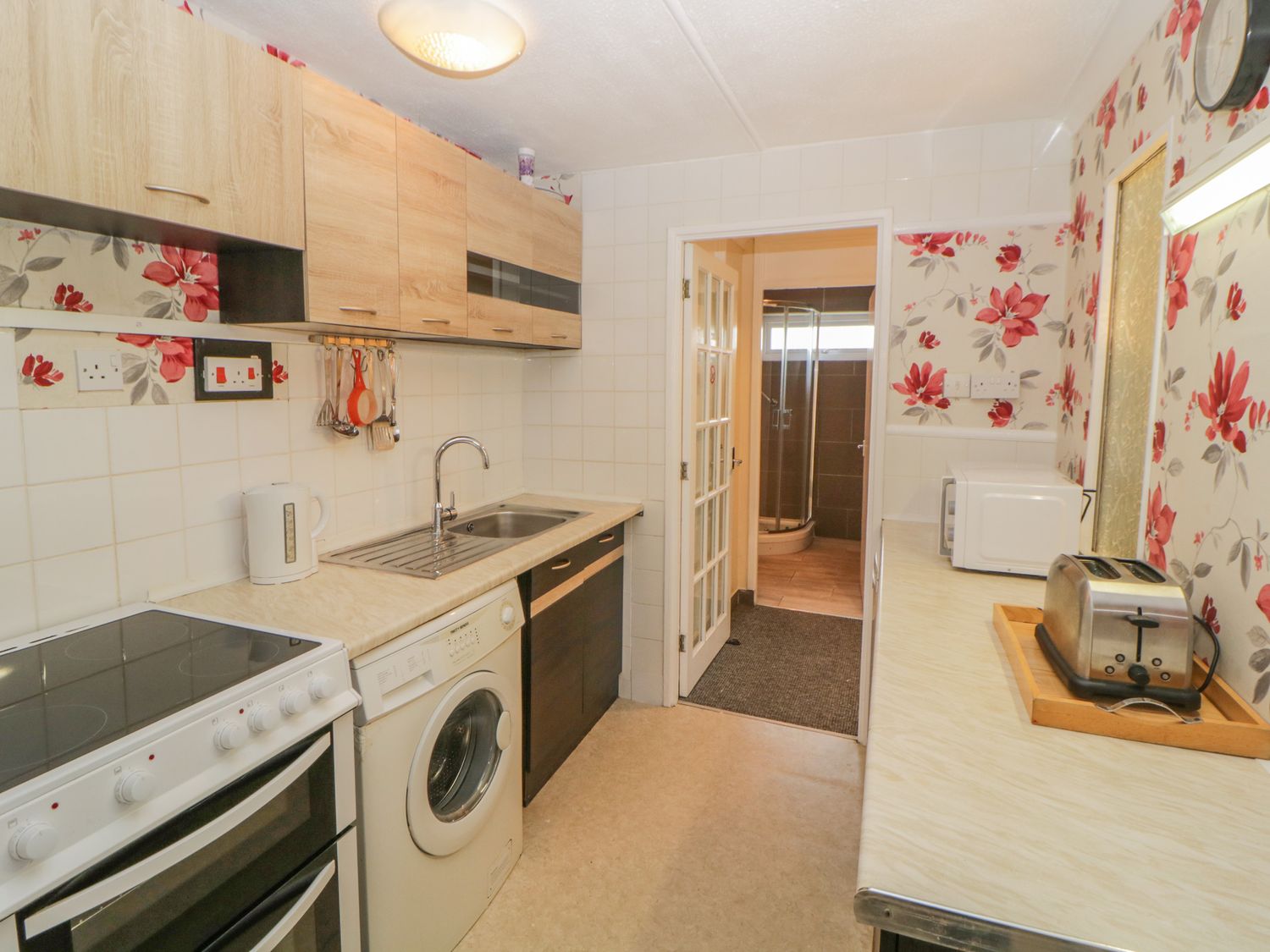 36 Devondale Court, Devon
