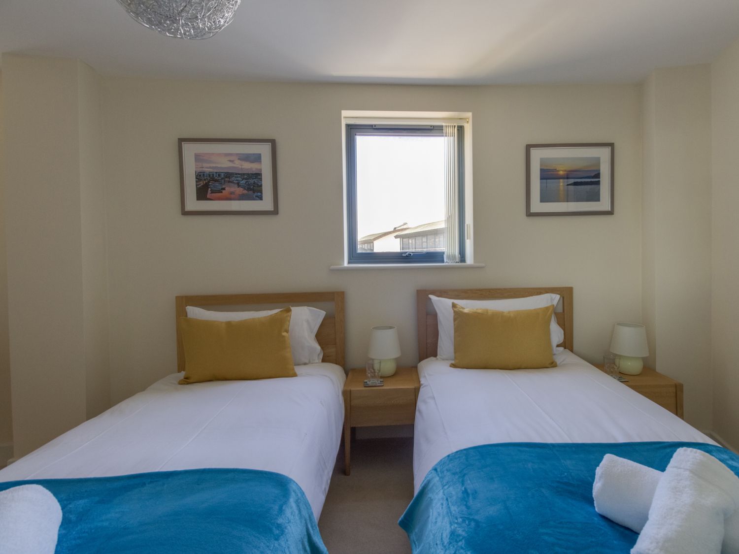 Westbay Penthouse, West Bay
